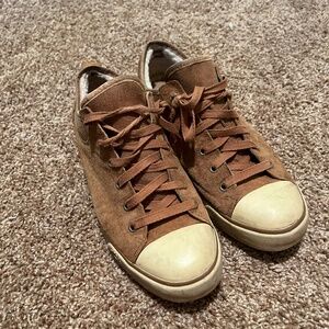 Ugg Leather with Shearling Shoes Sneakers Worn Size 9.5